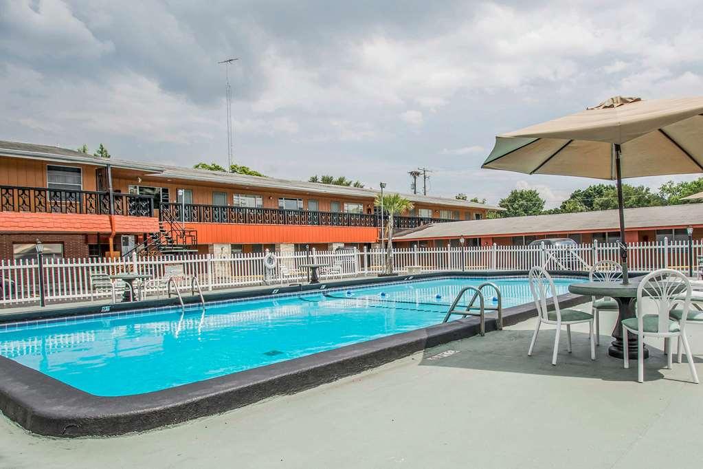 Rodeway Inn & Suites Winter Haven Chain Of Lakes Faciliteter billede